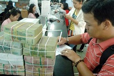 Banks lower deposit interest rate en masse