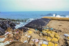 Hoi An mulls sand mining ban to save beach