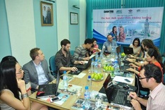 Online forum on studying abroad during economic downturn