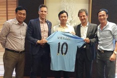 Man City plans to open football academy in Vietnam