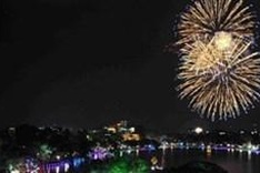 Hanoi sets off fireworks to celebrate Liberation Day