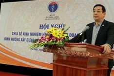 Hanoi urged to set up non-smoking areas around Hoan Kiem Lake