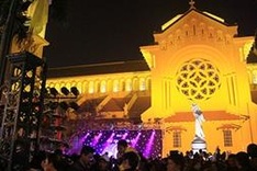 First German style Christmas Market held in Hanoi
