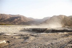 What is the solution to grey mud in Vietnam?