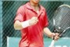 Vietnamese tennis player the youngest in world's top 400