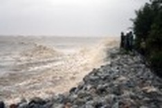 Seven missing as Conson lands in Vietnam