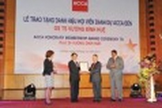 ACCA honours Prof. Dr Vuong Dinh Hue