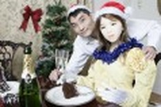 Inventor spends Xmas with his perfect woman - a custom-made fembot