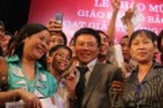 Youths encouraged to follow Ngo Bao Chau’s example