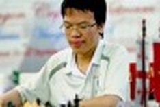 Top chess player to employ foreign coach