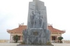 Vietnam asserts sovereignty over Truong Sa, Hoang Sa