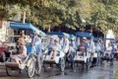 Foreign visitors to Hanoi increase