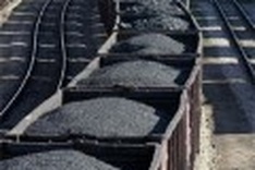 Vietnam begins importing coal