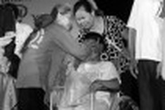 Trans-national walk supports Agent Orange victims