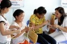 Vietnamese in Japan raise funds for AO victims