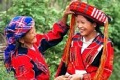 Pa Then women's costume