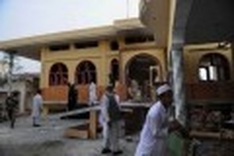Suicide attack at Pakistan mosque kills 61