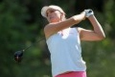 Teen titan Thompson shares LPGA lead