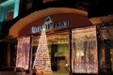 Vietnam’s top hotels throwing a very merry Christmas