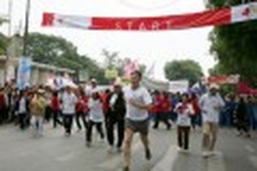 Running to raise money for struggling children