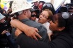 Rescue of trapped miners in Chile 'could start Wednesday'