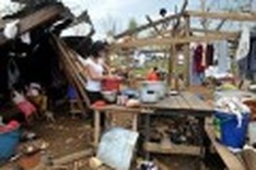 Thousands evacuated as Typhoon Megi closes in on China