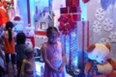 HCM City hosts Noel extravaganza