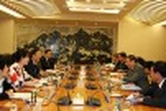 Vietnam, China strengthen bilateral linkages