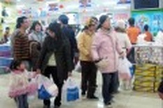 State officials to enjoy longer Tet holiday