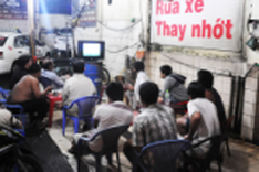 HCM City workers experience joy from distant Euros