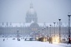 Europe freezes as fresh snow causes travel chaos