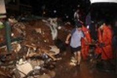 South Korea landslides leaves 17 dead, 3 missing