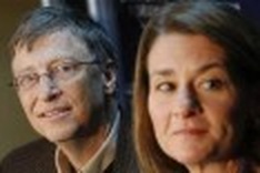 Bill Gates promises $10 billion for vaccines