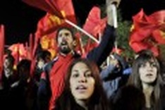 Greece begins talks on emergency government