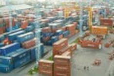 Shipping firms to contain problem