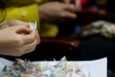 10,000 paper cranes to pray for Japan