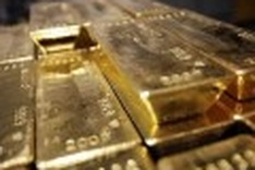 Central bank licenses new gold imports