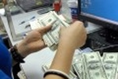 Vietnam to keep exchange rate stable until year end