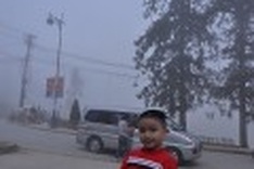 Heavy raining, cold hit Sapa travel hotspot