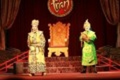 Translating local theatre