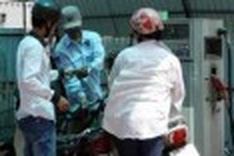 Ministry won't cut petrol price despite cheaper oil