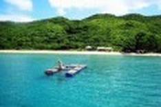 Cast away in Nha Trang Bay