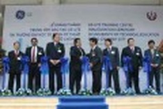 GE constructs first training laboratory for Vietnamese students