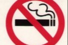 No-smoking battle wins ground: poll