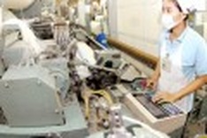 Company absconds to avoid paying salaries