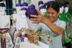 Votive paper products for Vu Lan holiday