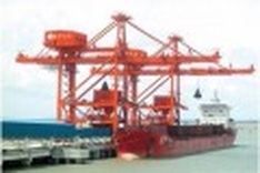 Vietnam seaports’ potential cramped by underdeveloped infrastructure