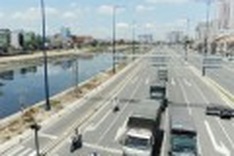 Minister calls for restructuring transport firms for development