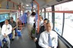 Vietnam's first ‘green' buses in southern debut