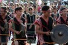 Traditional dances of the Central Highlands enthral visitors